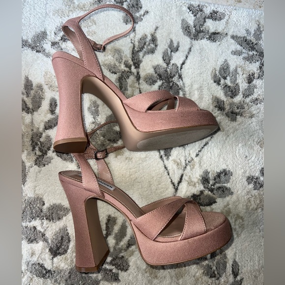 Steve Madden - Block Platform Heels - Picture 15 of 16